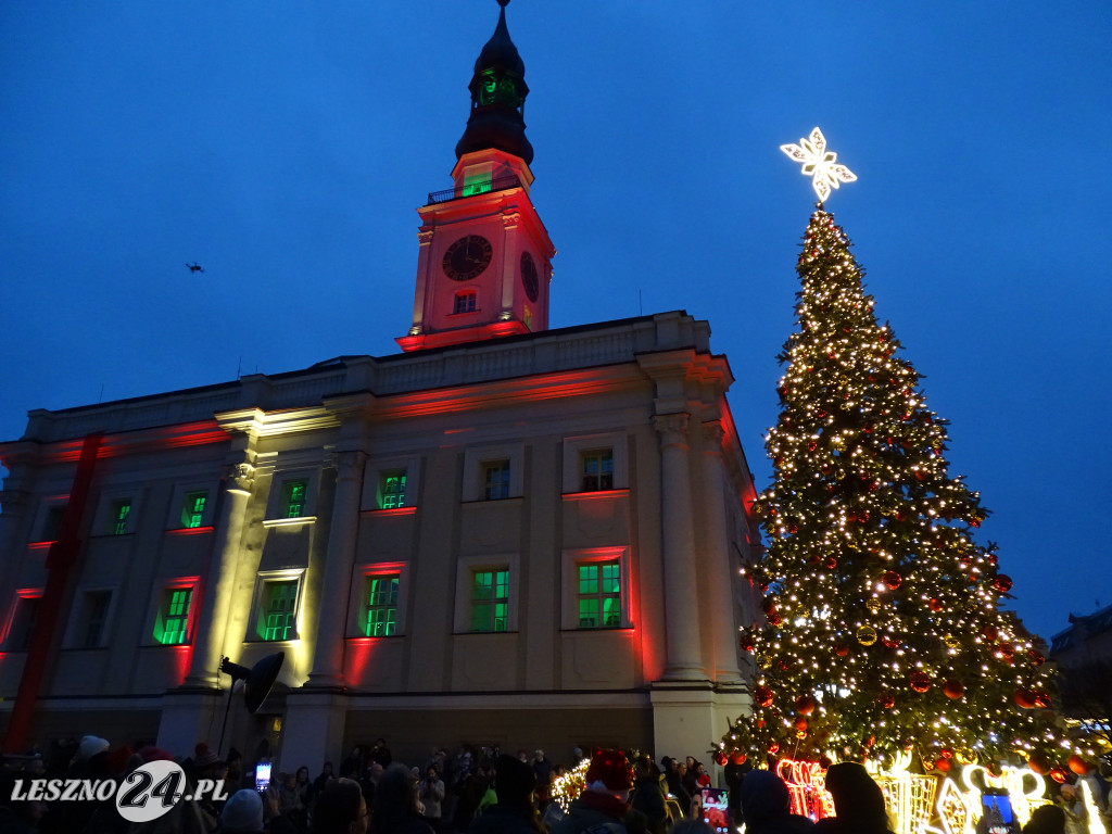 Rozświetlenie choinki na Rynku w Lesznie