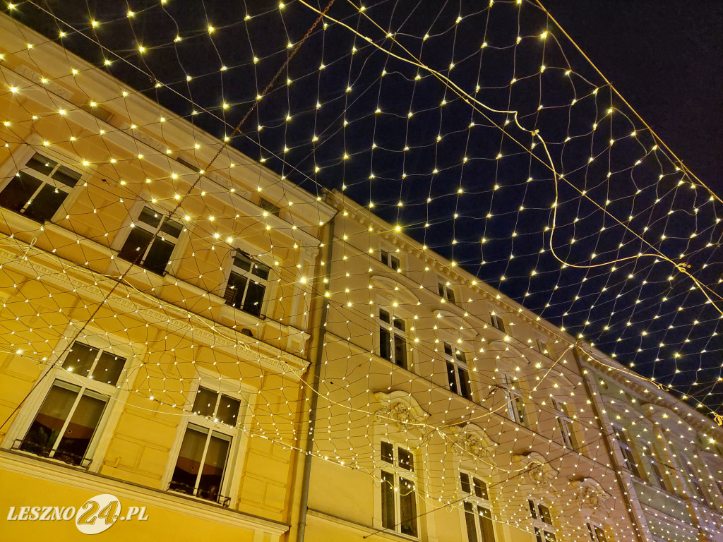 Rozświetlenie choinki na Rynku w Lesznie