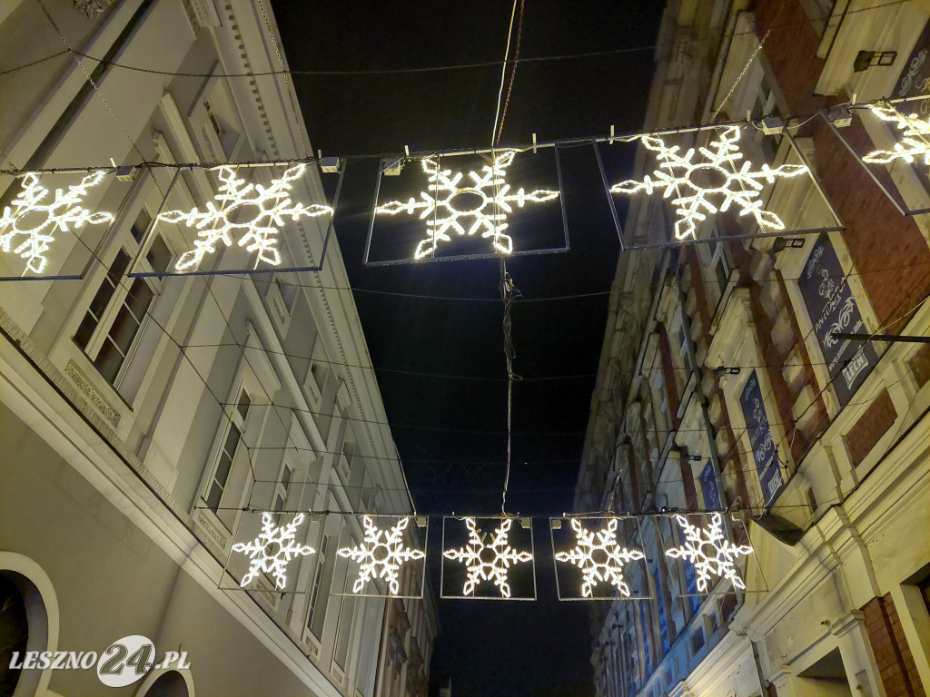 Rozświetlenie choinki na Rynku w Lesznie