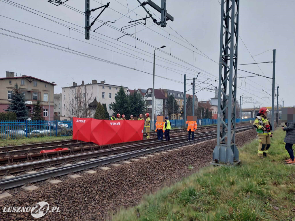 Mężczyzna zginął pod kołami pociągu