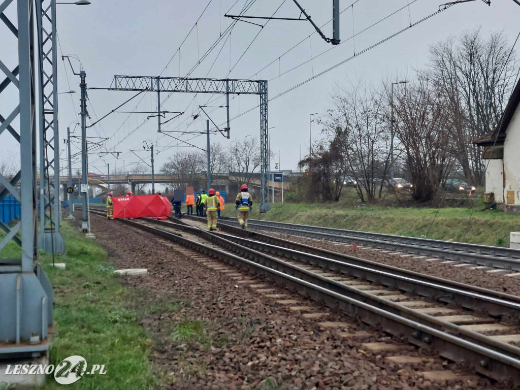 Mężczyzna zginął pod kołami pociągu