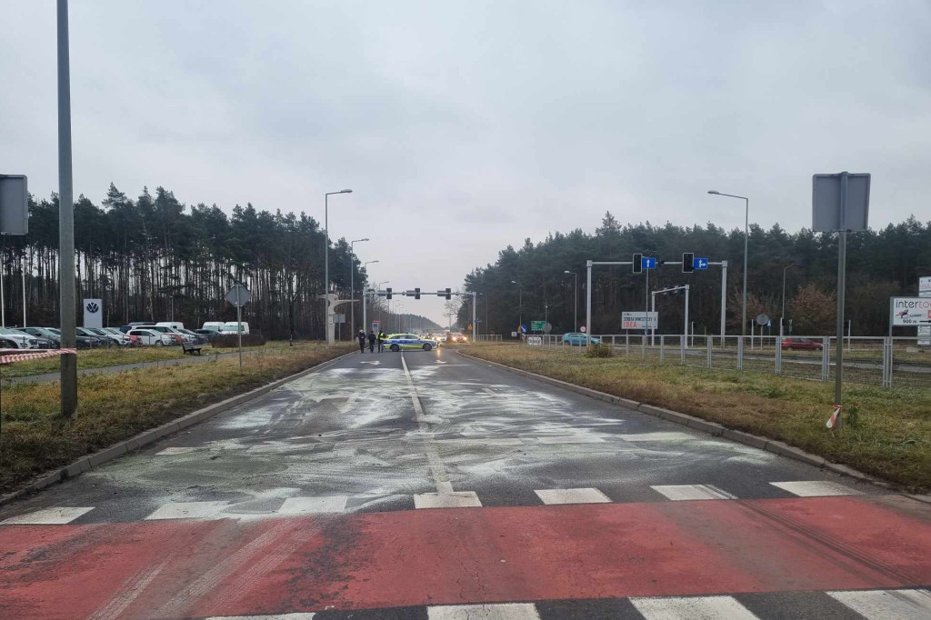 Po pijaku i bez świateł w sygnalizację