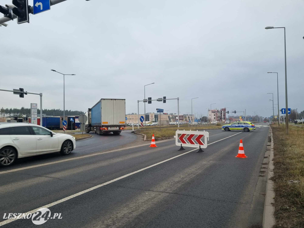 Po pijaku i bez świateł w sygnalizację