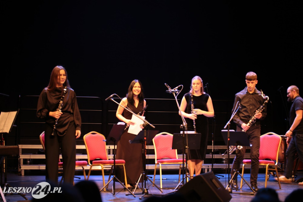 Koncert świąteczny szkoły muzycznej w Lesznie