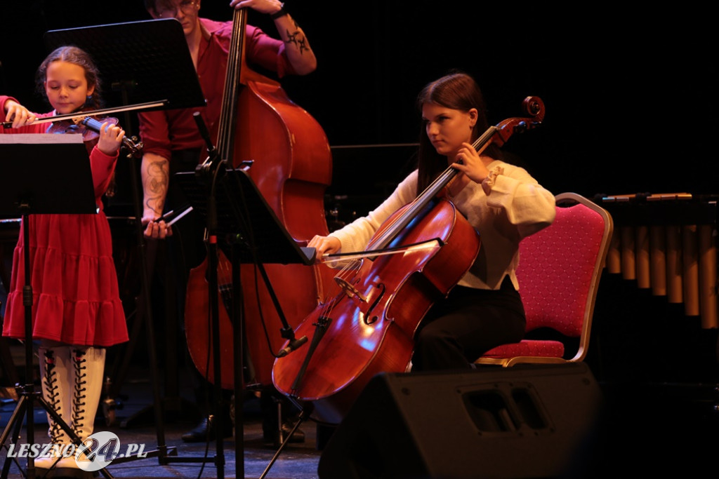Koncert świąteczny szkoły muzycznej w Lesznie
