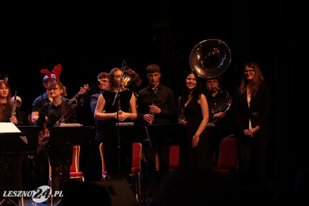 Koncert świąteczny szkoły muzycznej w Lesznie