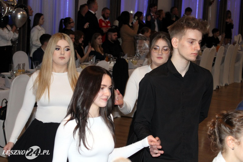 Studniówka Zespołu Szkół nr 4 w Lesznie