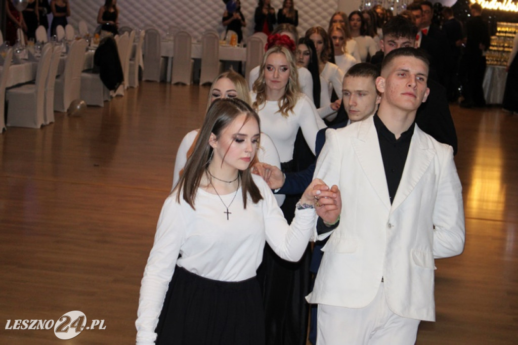 Studniówka Zespołu Szkół nr 4 w Lesznie