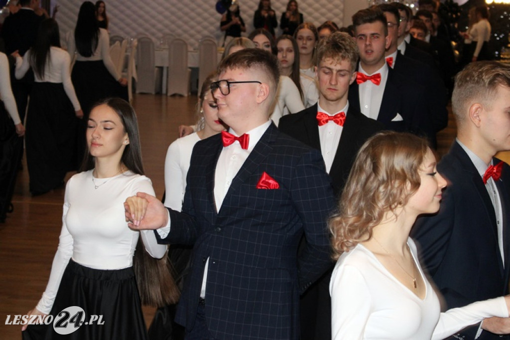 Studniówka Zespołu Szkół nr 4 w Lesznie