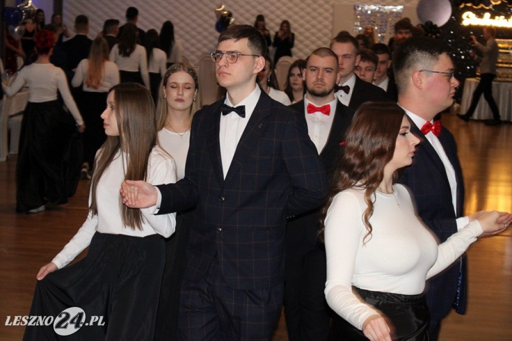 Studniówka Zespołu Szkół nr 4 w Lesznie