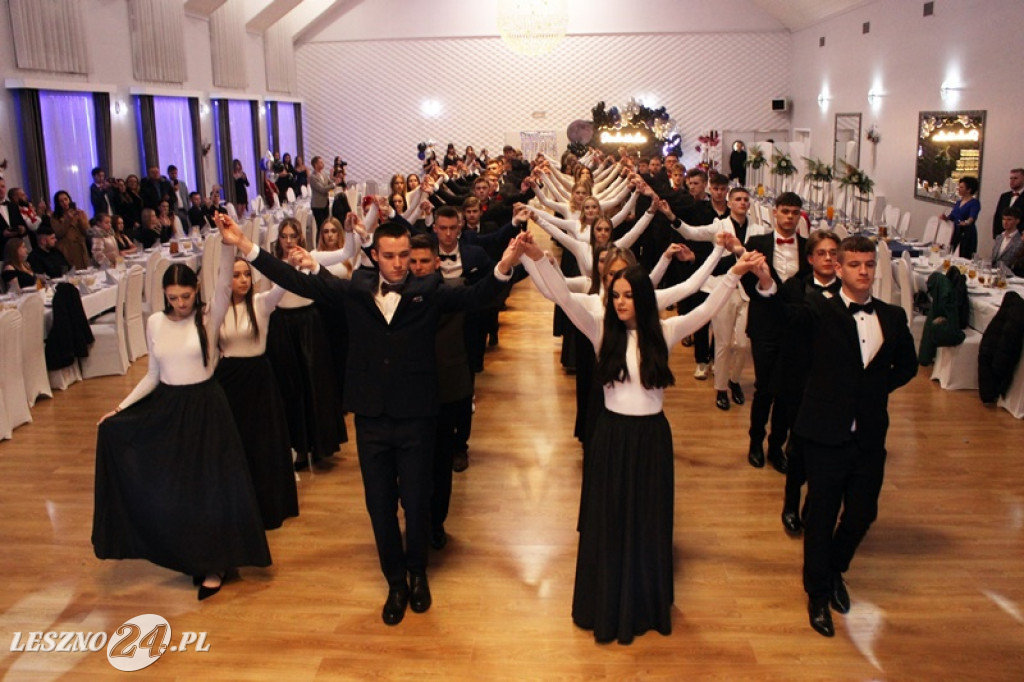 Studniówka Zespołu Szkół nr 4 w Lesznie
