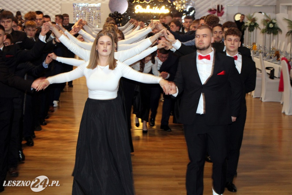 Studniówka Zespołu Szkół nr 4 w Lesznie
