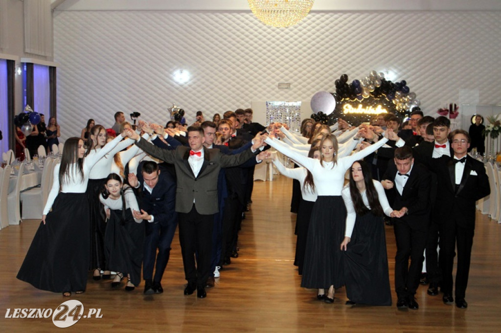 Studniówka Zespołu Szkół nr 4 w Lesznie