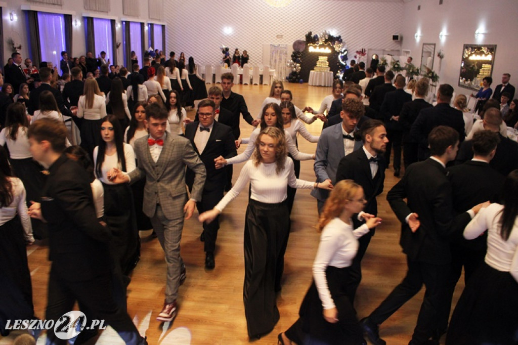 Studniówka Zespołu Szkół nr 4 w Lesznie