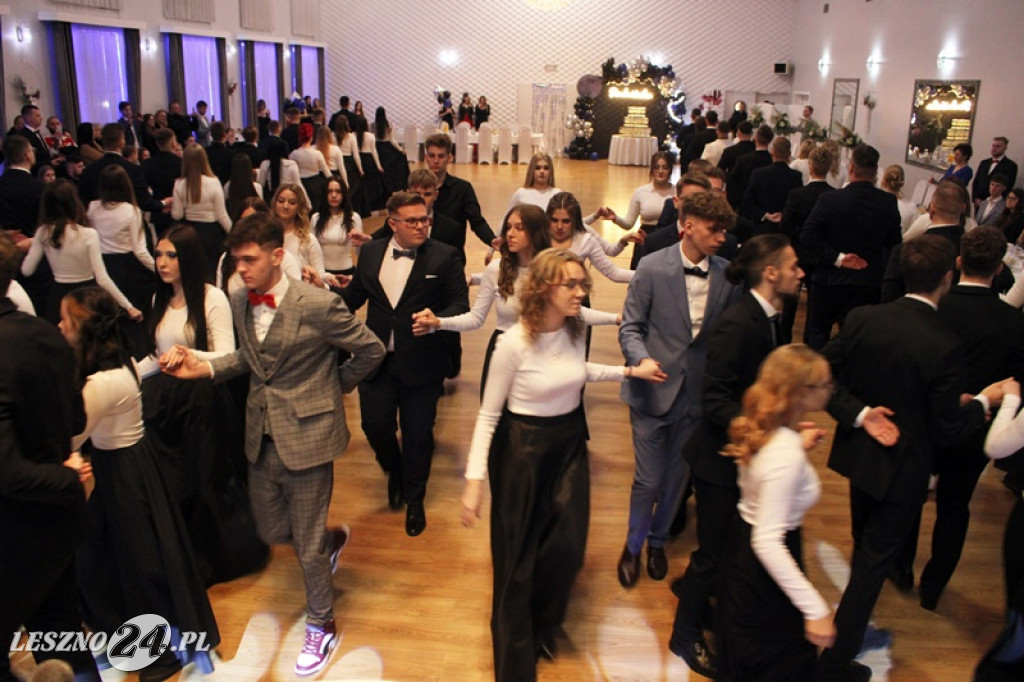 Studniówka Zespołu Szkół nr 4 w Lesznie