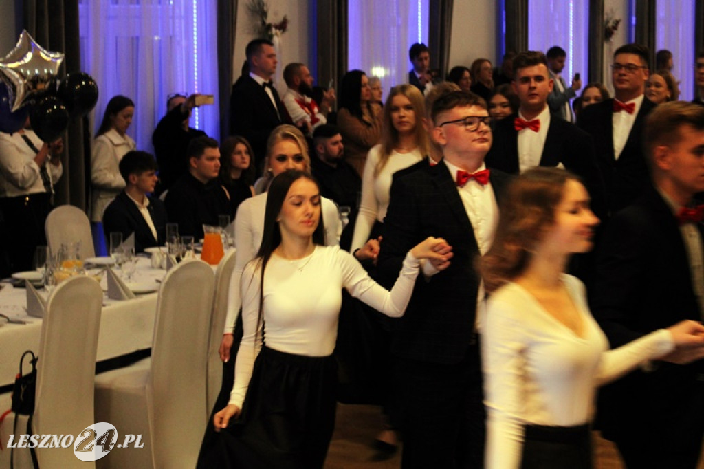 Studniówka Zespołu Szkół nr 4 w Lesznie