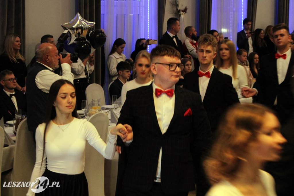 Studniówka Zespołu Szkół nr 4 w Lesznie