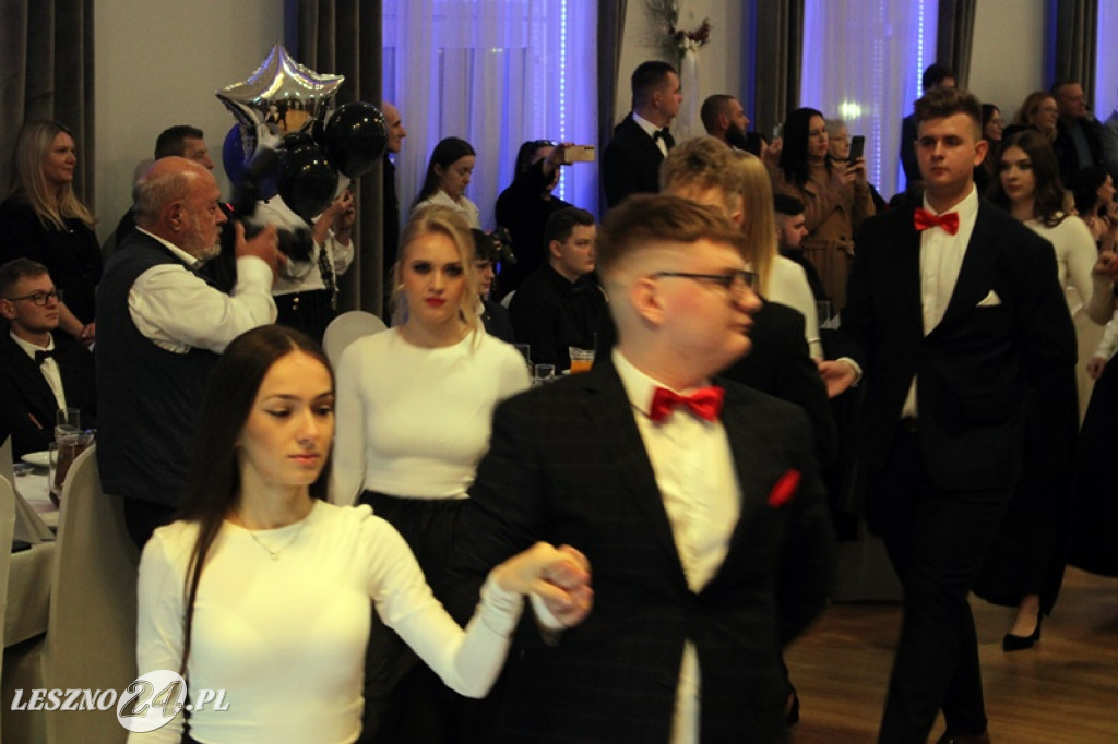 Studniówka Zespołu Szkół nr 4 w Lesznie