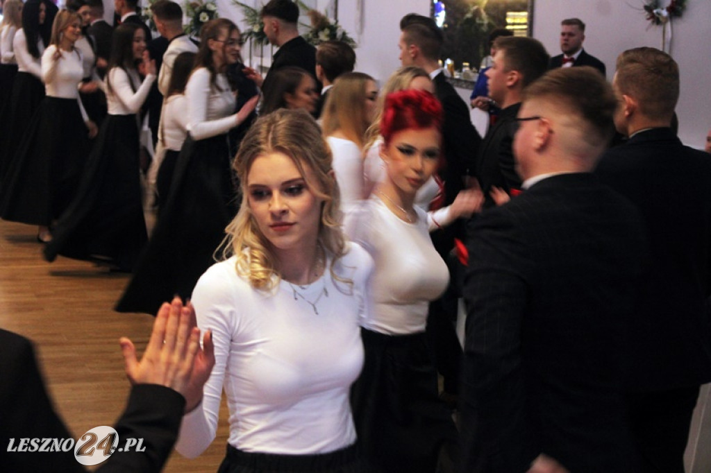 Studniówka Zespołu Szkół nr 4 w Lesznie