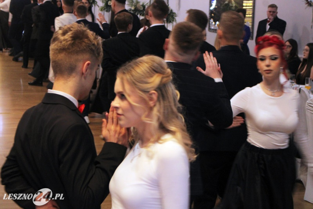Studniówka Zespołu Szkół nr 4 w Lesznie