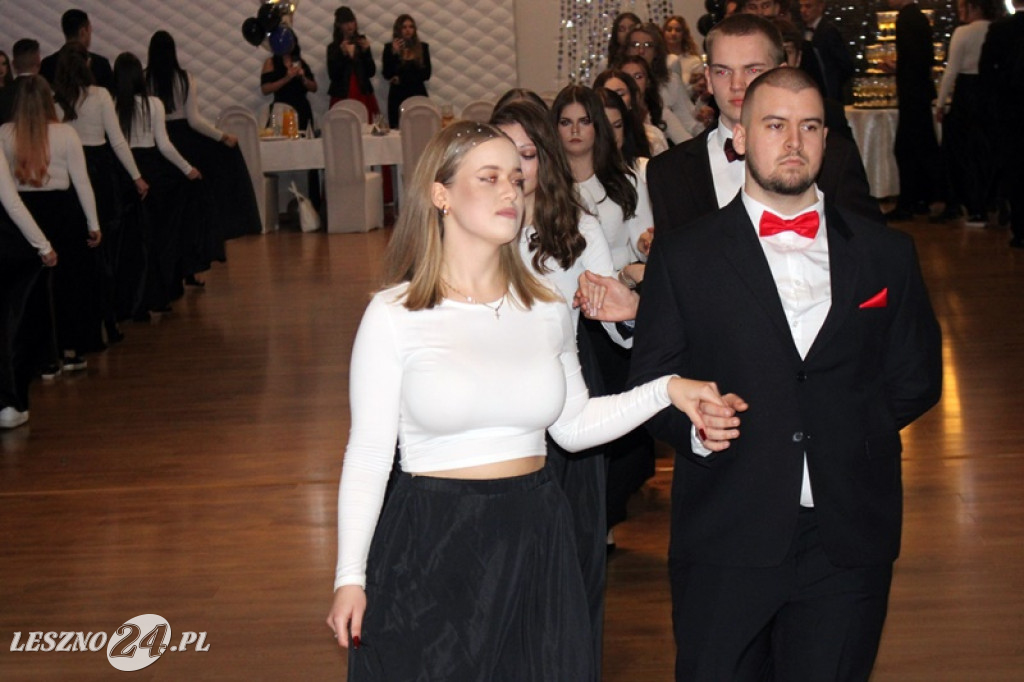 Studniówka Zespołu Szkół nr 4 w Lesznie