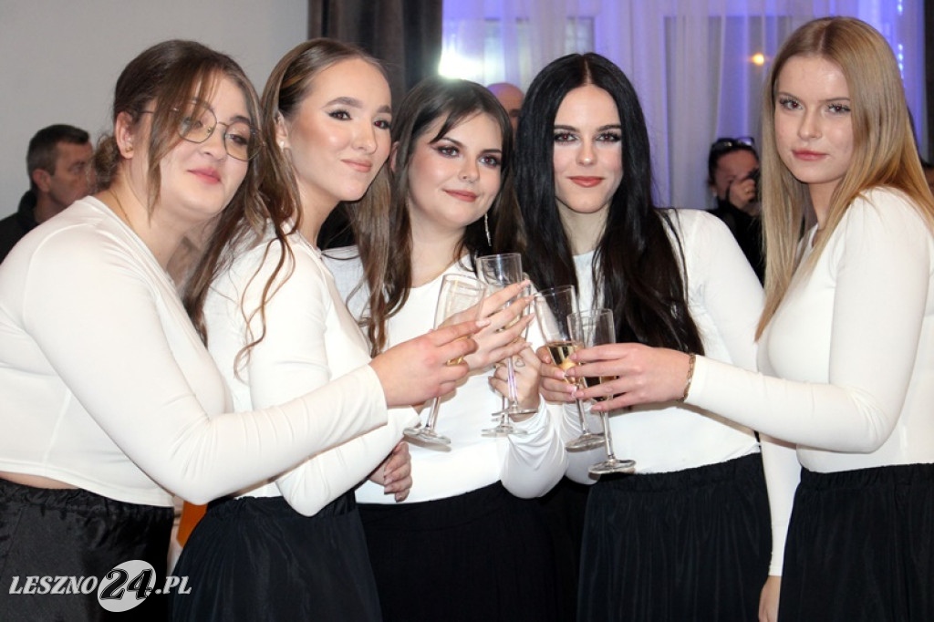 Studniówka Zespołu Szkół nr 4 w Lesznie