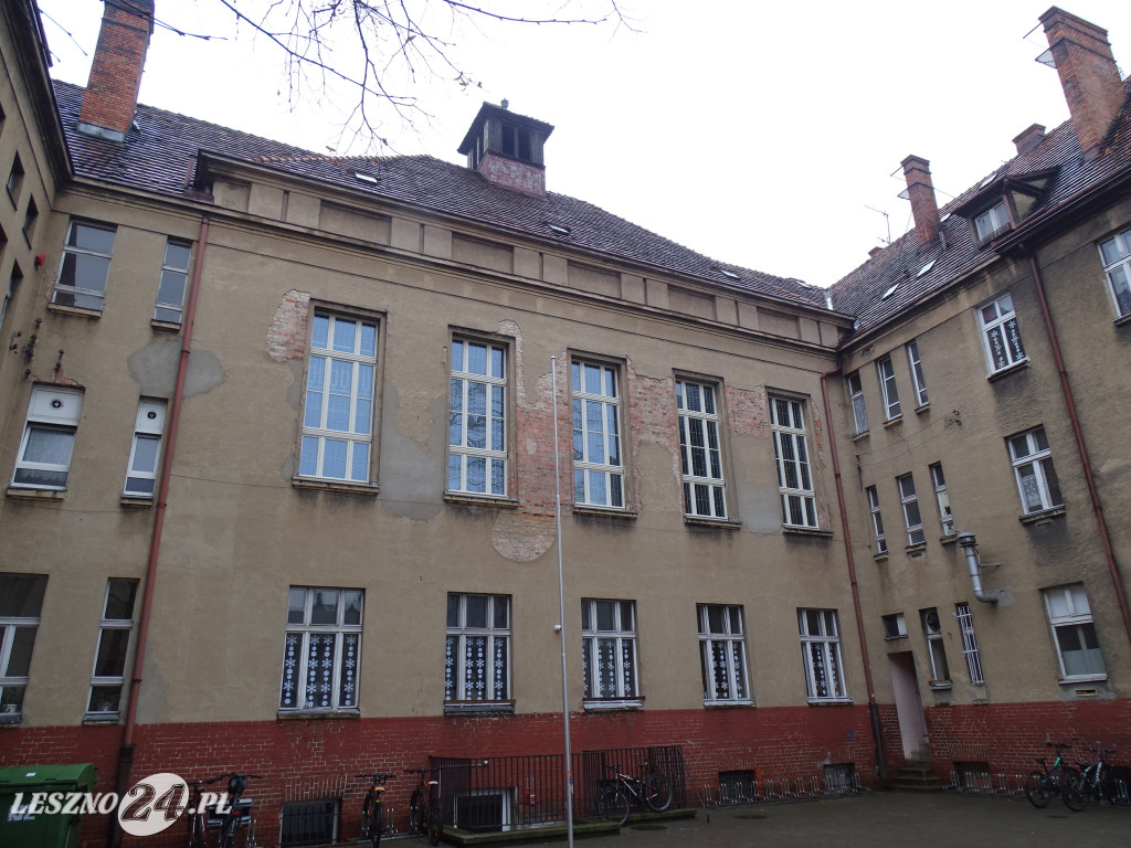 Aula SP nr 1 w Lesznie już po remoncie