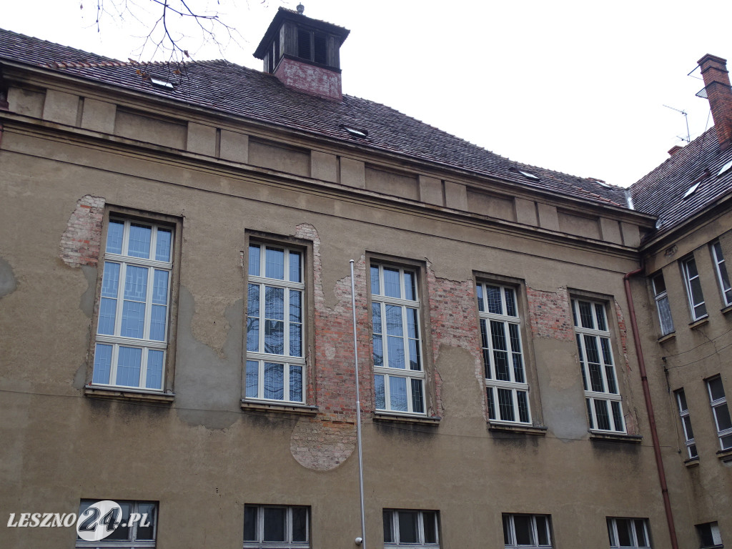 Aula SP nr 1 w Lesznie już po remoncie