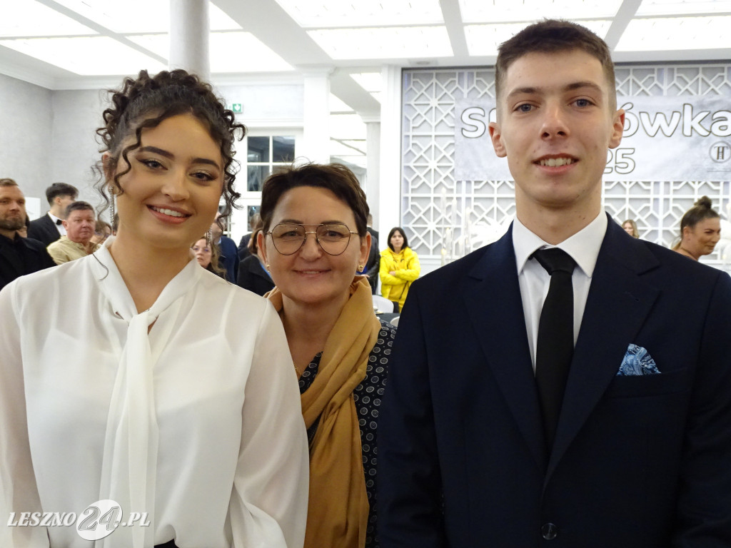 Studniówka II LO w Lesznie