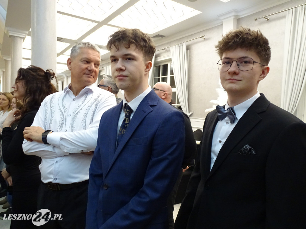 Studniówka II LO w Lesznie