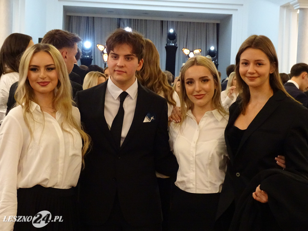 Studniówka II LO w Lesznie