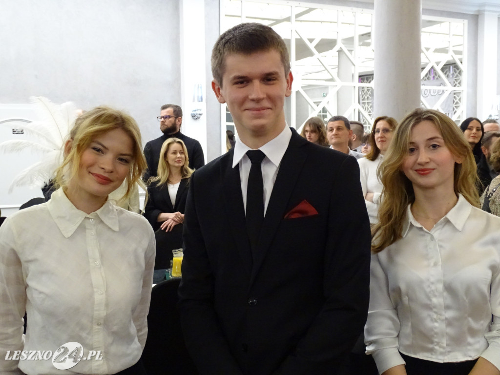 Studniówka II LO w Lesznie