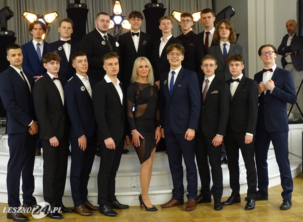 Studniówka II LO w Lesznie
