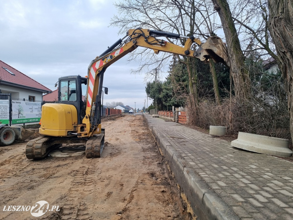Przebudowa drogi na zapłociu w Kłodzie