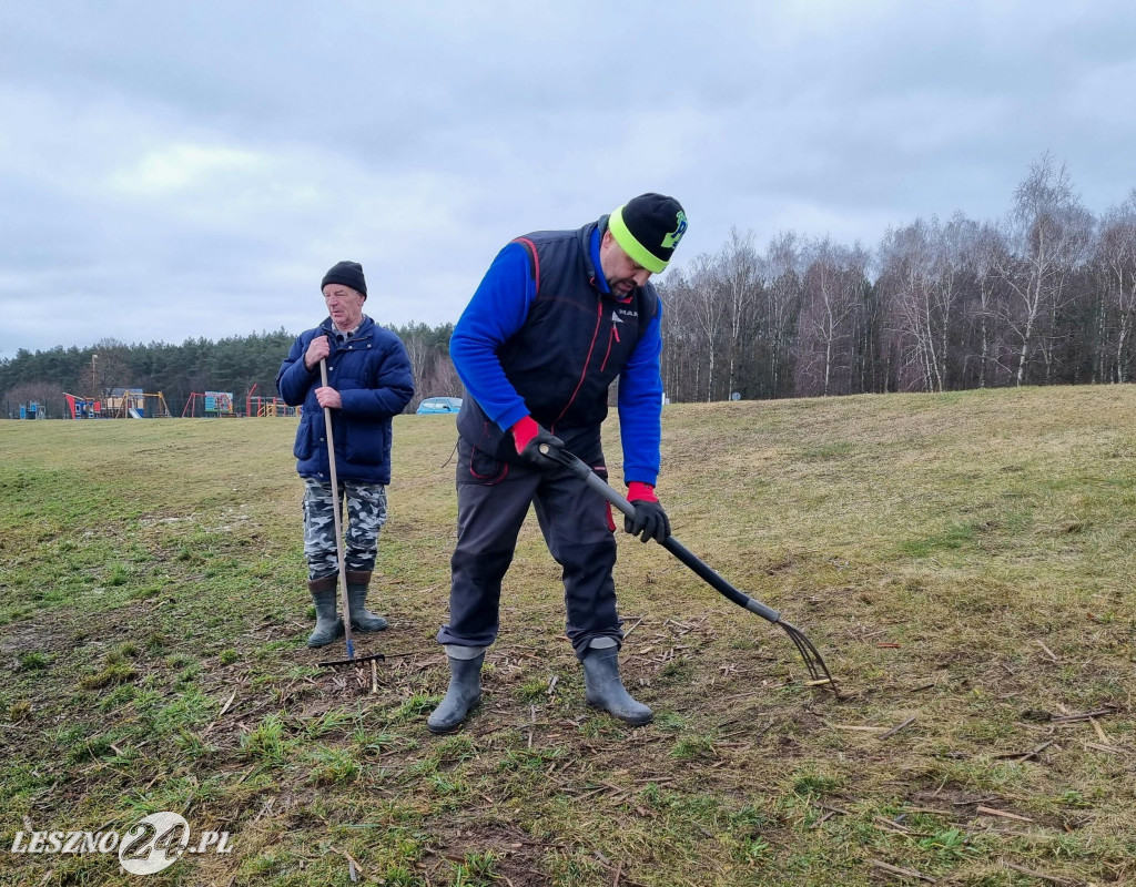 Porządki na zbiorniku Rydzyna