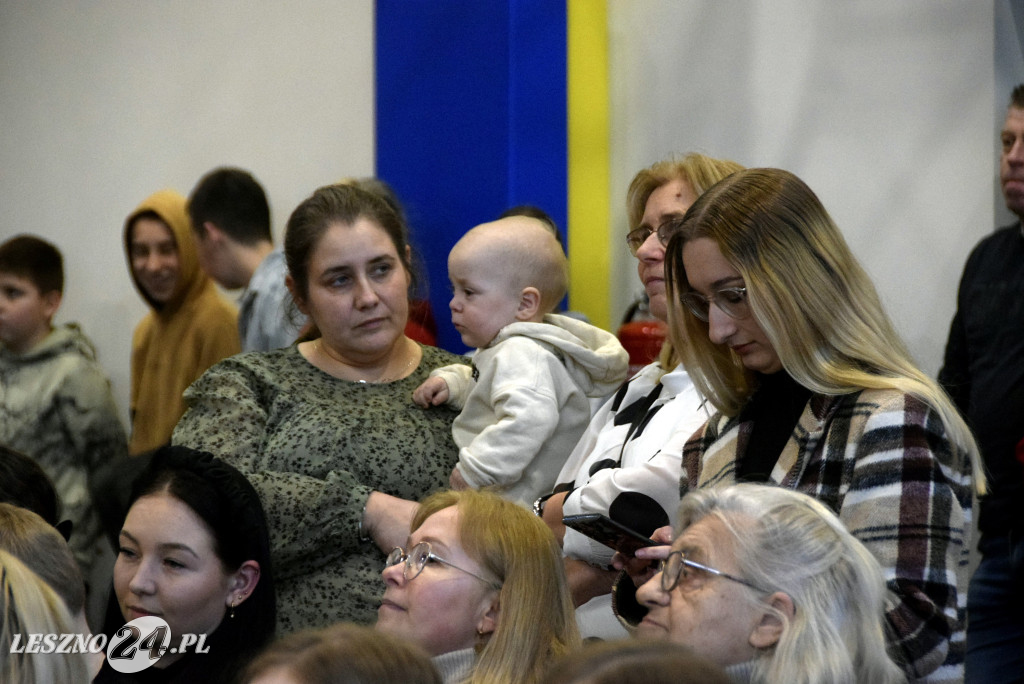 Otwarcie sali sportowej i nowych klas w Goniembicach