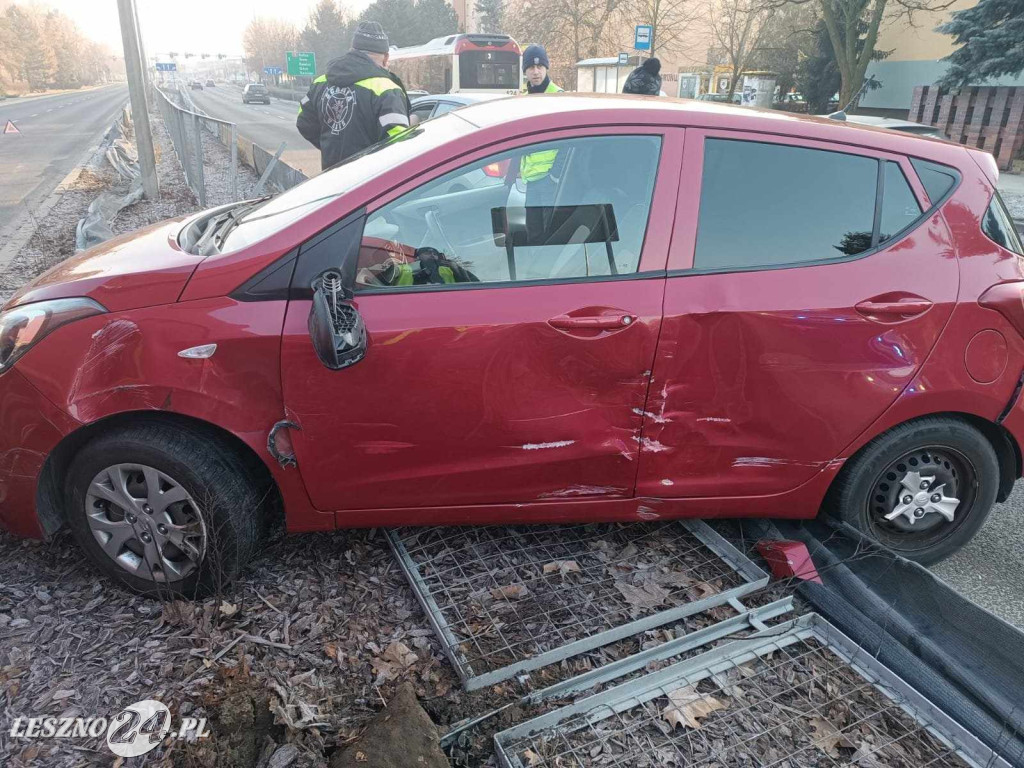 Zderzenie ciężarówki i osobówki