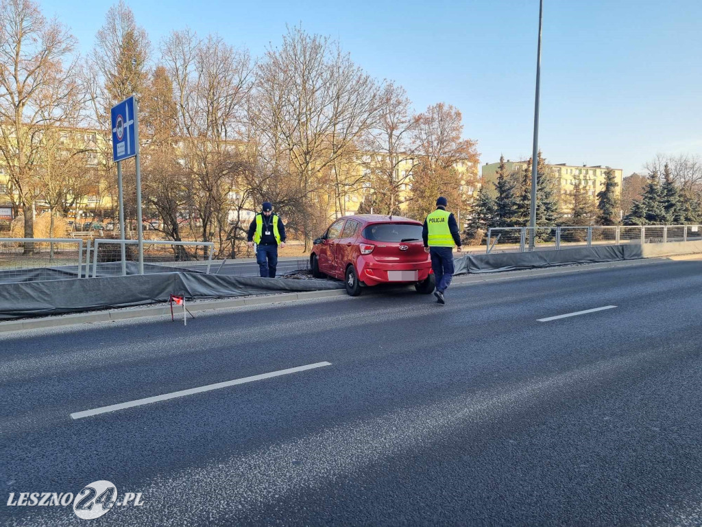 Zderzenie ciężarówki i osobówki