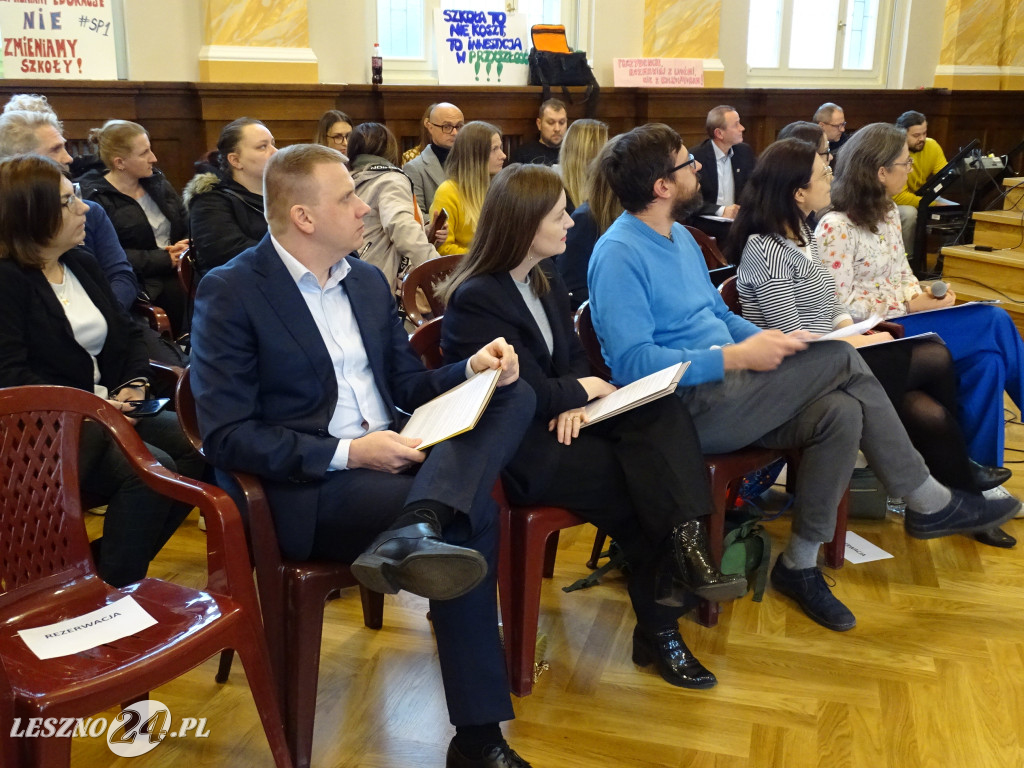 Spotkanie prezydenta z rodzicami w SP 1 w Lesznie