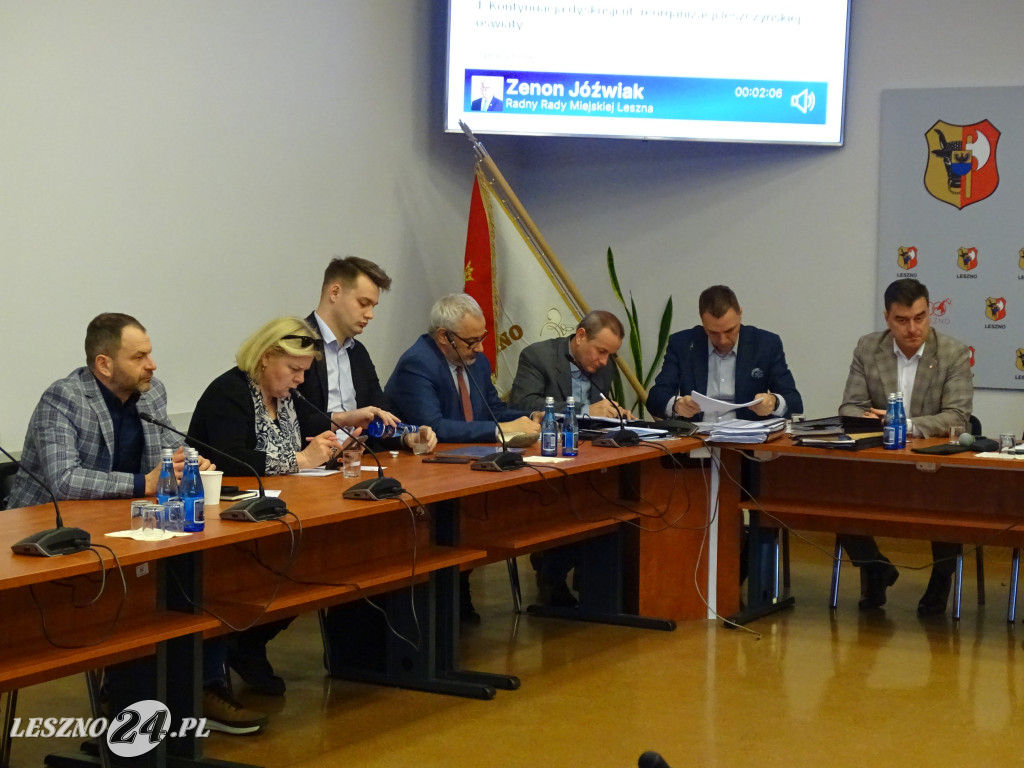 Komisja Edukacji w sprawie oświaty w Lesznie
