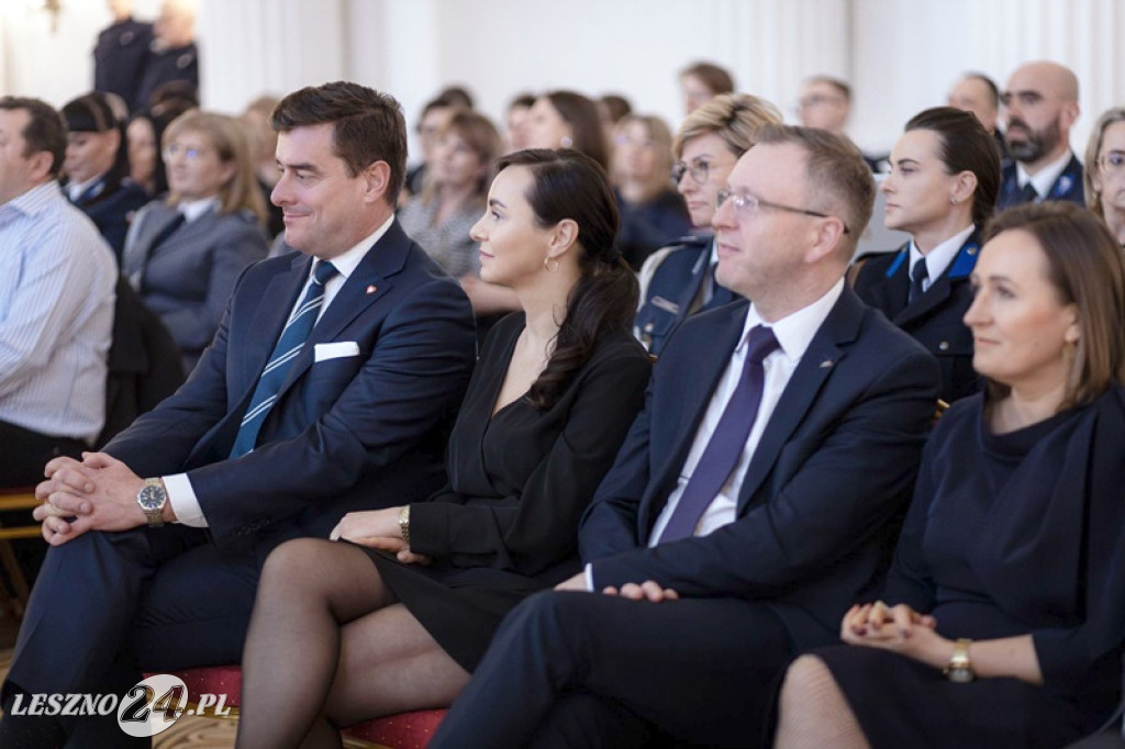 Kobiety z komendy policji świętowały 100-lecie