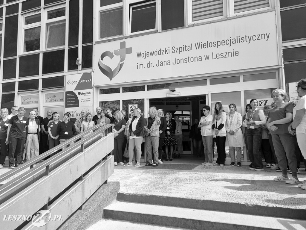 Pracownicy szpitala w Lesznie przeciw agresji