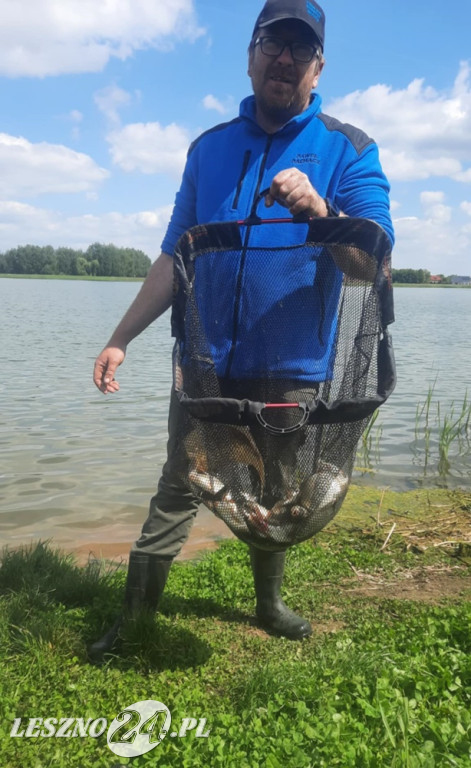 Zawody wędkarskie o puchar burmistrza Rydzyny