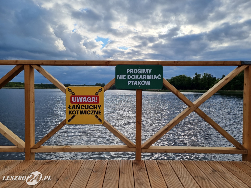 Plaża nad jeziorem pięknieje