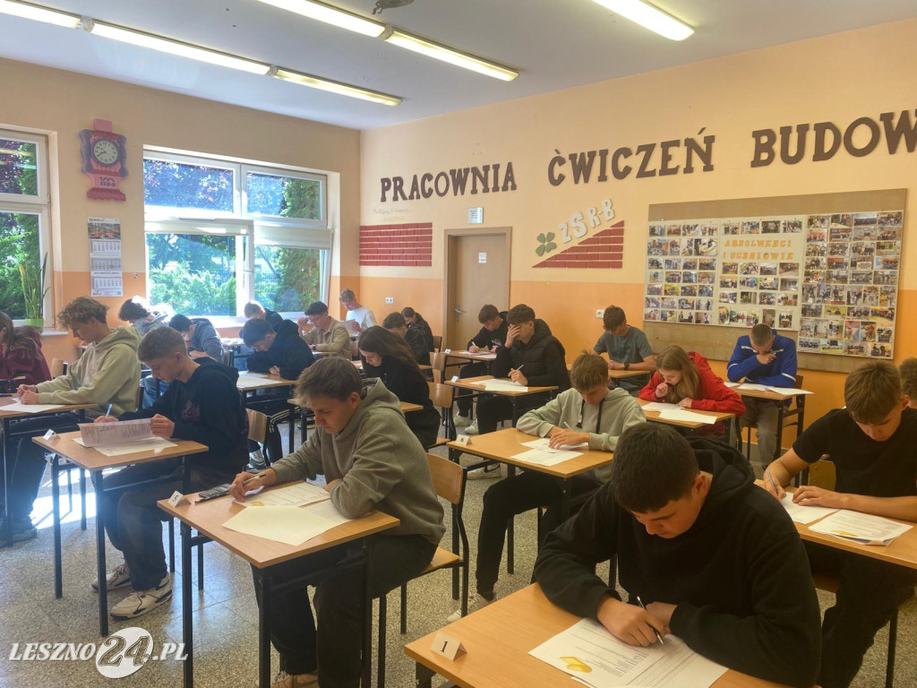 Turniej Sprawny Murarz w ZSR-B w Lesznie