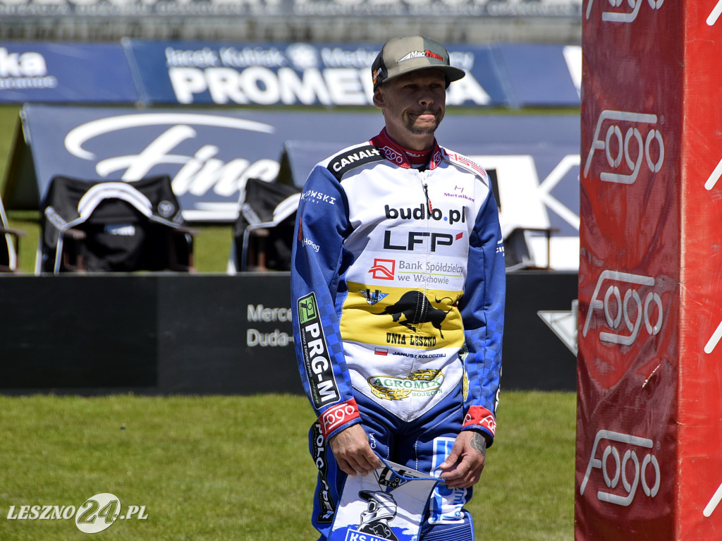 Fogo Unia : Moonfin Melasa 49:41