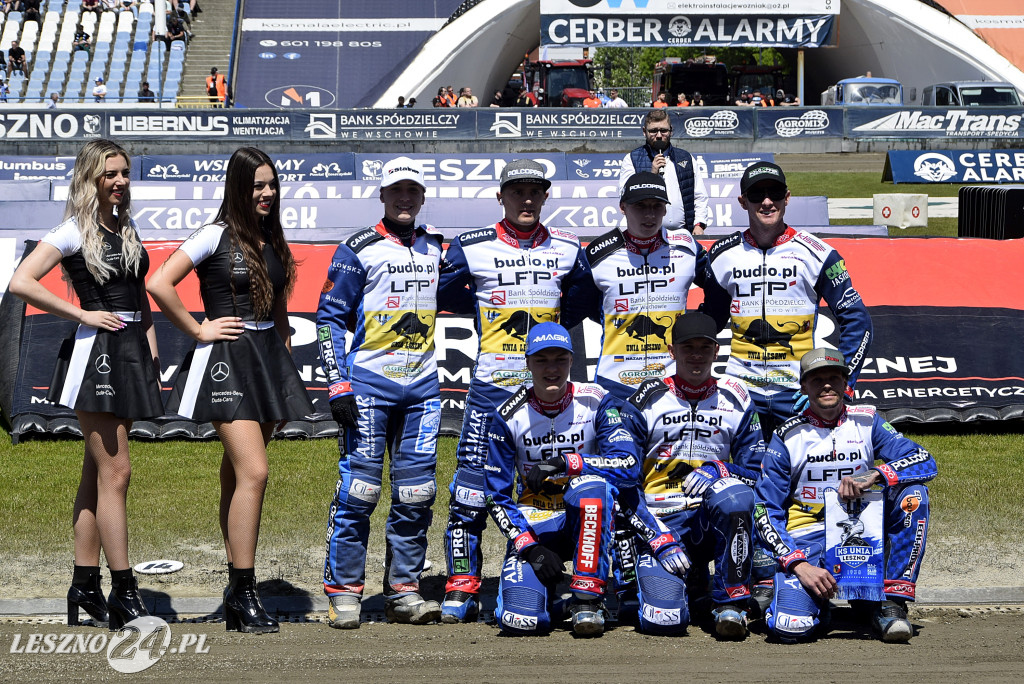 Fogo Unia : Moonfin Melasa 49:41