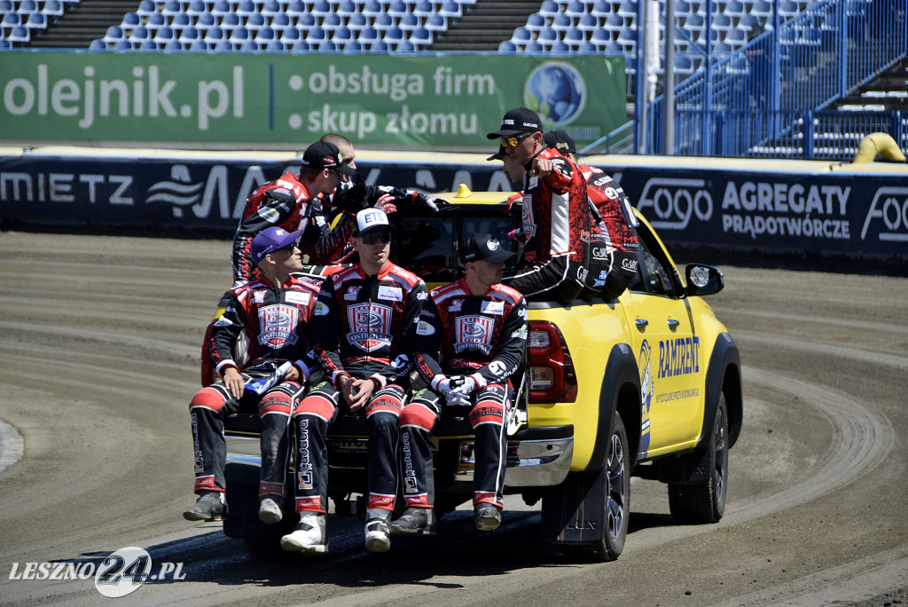 Fogo Unia : Moonfin Melasa 49:41