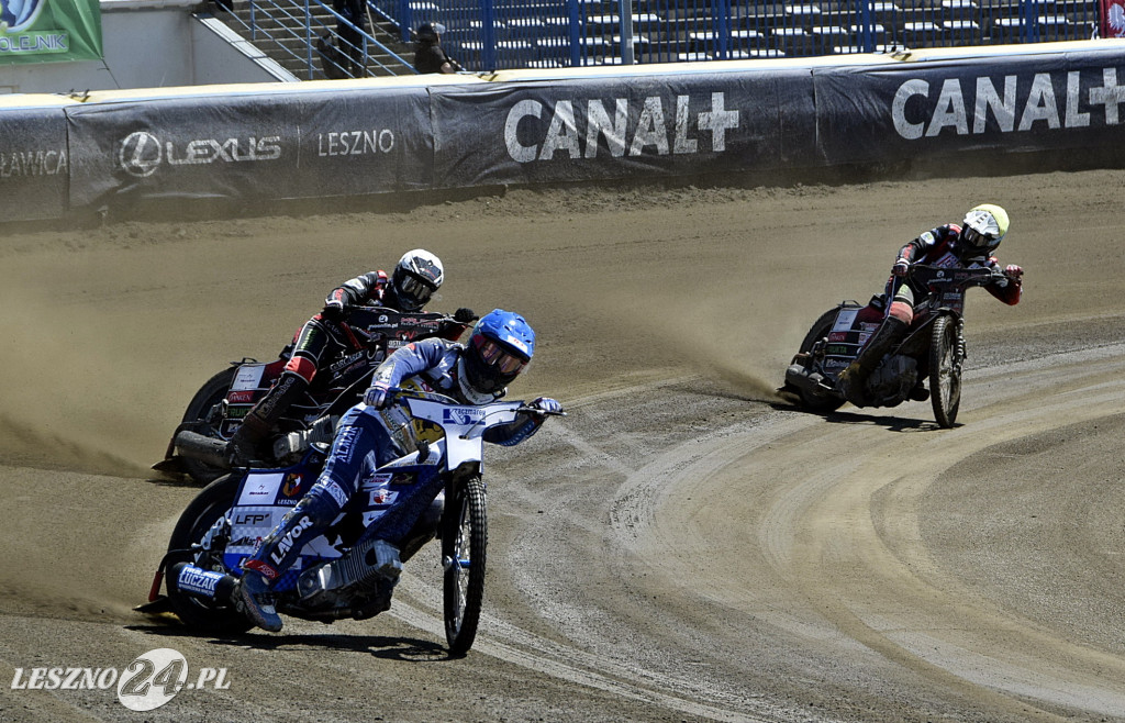 Fogo Unia : Moonfin Melasa 49:41