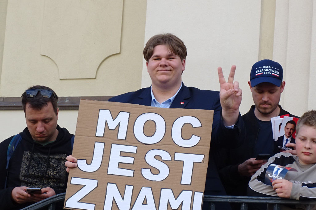 Wiec poparcia dla Rafała Trzaskowskiego w Lesznie